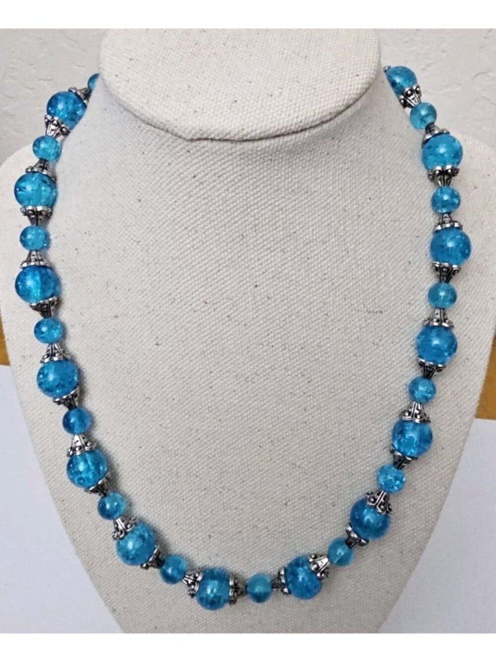 Vintage Aqua Blue Crackle Glass Bead Necklace Silver Tone Statement Jewelry